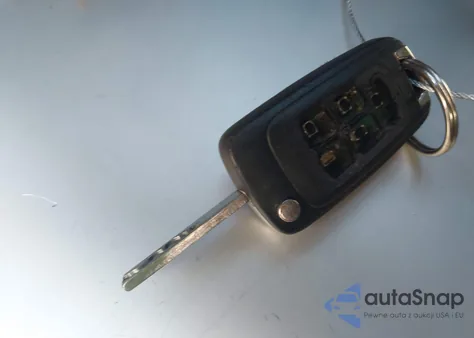 2011 Chevrolet Equinox 1Lt из США, поврежденный, VIN 2CNFLEEC7B6377321